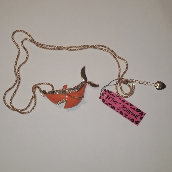 Betsey Johnson Shark Attack Necklace! - Picture 2 of 5